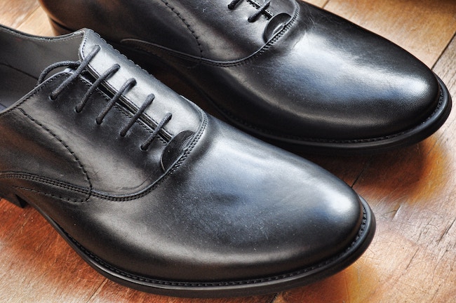 black_leather_shoes.jpg